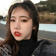 我是淫荡的乱伦女，哥哥们喜欢吗？1