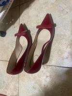 时隔2天,又忍不住去骚熟女领导办公室玩丝袜高跟鞋,射进高跟鞋里把精液抹匀2