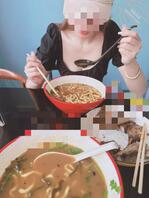 79(原创) 又是和妹妹逛街的一天!2