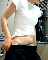 洗浴里偷拍到俩熟妇0