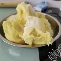 最近嫂子心情不好,给她买榴莲安慰她1