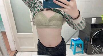 趁小姨夫睡着,在他旁边操哭小姨261