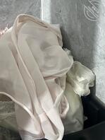 射在人妻洗干净的内裤上，让她裹着精液穿2