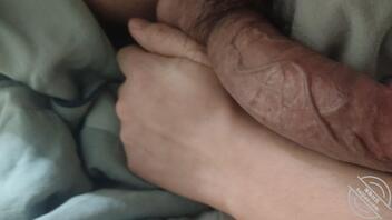 重庆观音桥找一个熟女姐姐。器大活好。会专业spa  。会舔逼，0