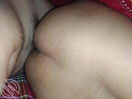 农村单亲家庭成功操到妈妈(被窝里偷录侧身后入寡妇老妈)1