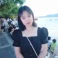 骚母狗新娘鉴赏生活照2