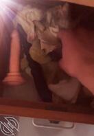 恋母 4 (原创)回一次家真的太伤身了,闲着没事就想给妈妈的私人物品打胶1