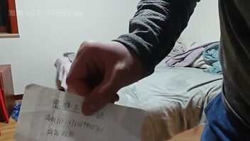 （原创05）草大胸年轻嫩妹，最后射在了屁股上