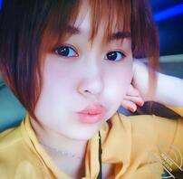 希望大鸡巴射屏姐姐骚脸