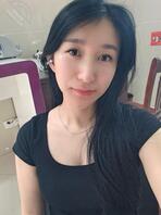 骚逼的腿都被老公干弯了1