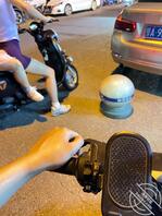 路上看见女的就想偷拍2