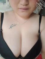 四川广安前锋区大奶胖妹认识的来1