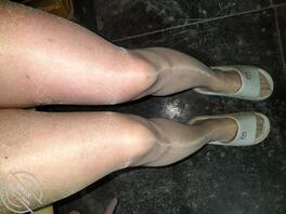 孕妇，白袜，闪闪的丝袜！1