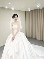 蔡榆露的婚纱可真好看，明天就结婚了感觉好遗憾2