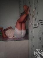 偷拍大姨王华喜欢的意淫