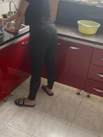 原创(22)回老家了,真实淫母记录,又冲动了,想上老妈0