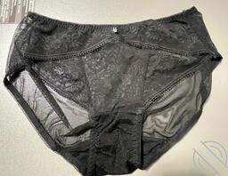 老妈的大奶子和骚逼逼  1