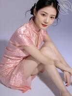 有没有一起羞辱母狗学姐黄雅琪的2