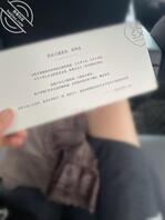 新买的蕾丝边长筒丝袜，姐姐允许弟弟顺着丝袜的蕾丝边插进去，抽插姐姐的大腿0