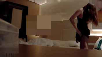 你这么骚你男友知道么哈哈