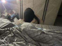 老姐的发小带了个外国男友 还说要给我姐也介绍个2