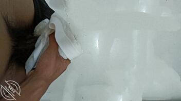 今天偷看到了表嫂换衣服1