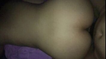 老公上夜班少妇偷情