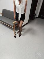 海角原创（48）第一次看嫂子穿网袜，美腿网袜配美穴直接受不了1