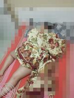 (原创)老爸不在家,拿下淫荡老妈,妈妈太骚宁可不吃饭也要上下嘴同吃吃鸡巴2