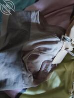 隔壁00后大奶小土豆妹的内衣1