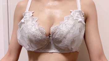 【第三十一】挤奶也可以高潮的_母乳系列_好妈妈巨乳