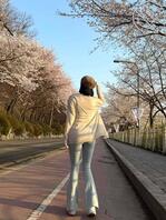 (原创154)堂姐有可能马上就要谈恋爱了,我和她的乱伦关系可能要结束了1