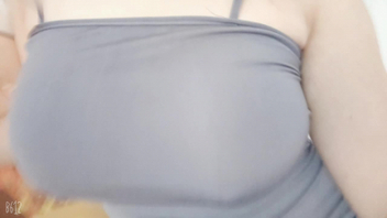 猜猜穿的是什么~