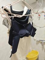 偷拍骚货同事的宿舍2