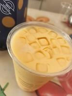 给骚逼妹妹喝加料奶茶2