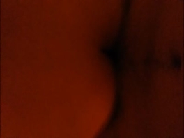 镜子前22岁D奶白富美在巴黎