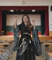 原创20. 侄女周五要去表演,约好共同前往,体验操穿古装衣服的侄女0