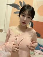 手机里她自拍照0