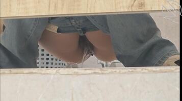 厕拍 点评一下这个逼怎么样 狠狠羞辱