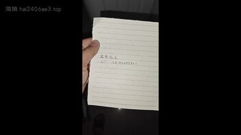 【真实原创】溜进姐姐房间偷拍穿性感睡衣的姐姐