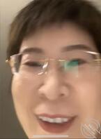 兄弟们出门了不在家和母猪妈打个视频等我回去稳定更新偷拍妈妈日常和内衣