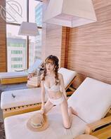 最近有点冷，主要钱包空空 心很寒