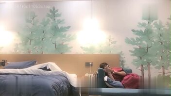 网友第一次见面就被强上