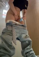 清纯女孩女厕偷拍塞跳蛋1