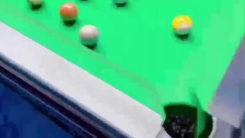哥约亲妹打台球，谁料哥哥套路妹妹，台球桌上爆操亲妹白虎穴