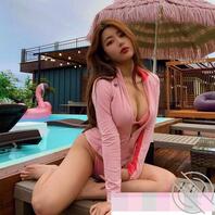 韩国性感小野猫,刚刚好的C罩杯配上古铜色皮肤和翘臀,太火辣0