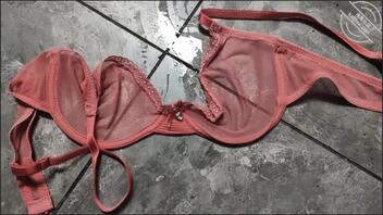 我妈内衣内裤越来越骚了2