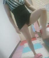 (原创)饭桌上,当着老爹的面,我妈不穿内裤勾引我……0