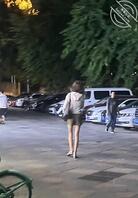 分享-夜出的美女和高铁站的的少女1