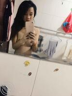 喜欢给人看的骚货，有人喜欢吗0